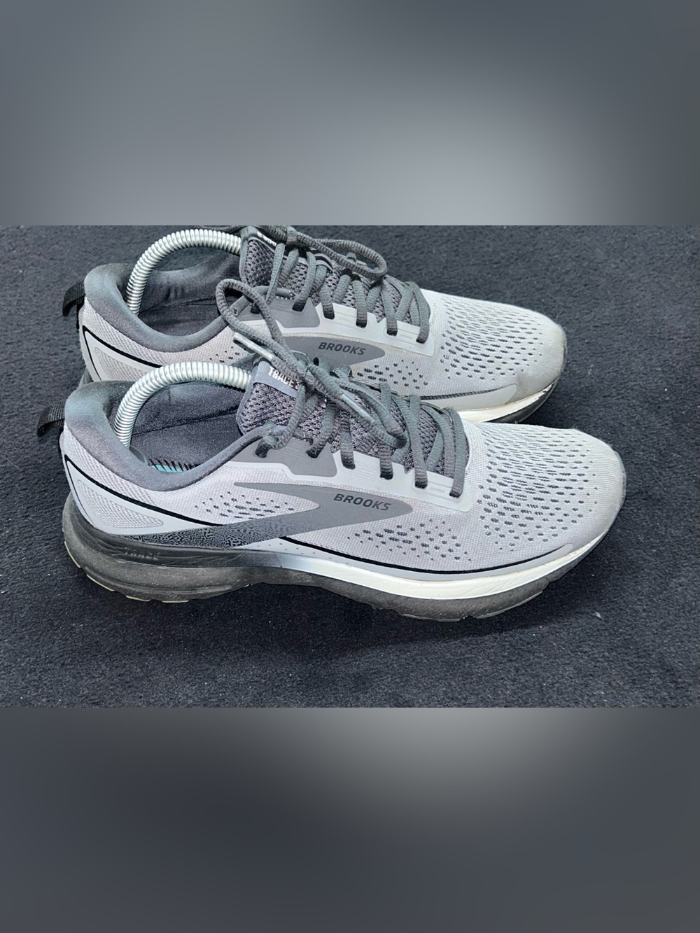 Brooks Trace 3 Running Shoe Men’s 8.5 Medium D Gray Ebony